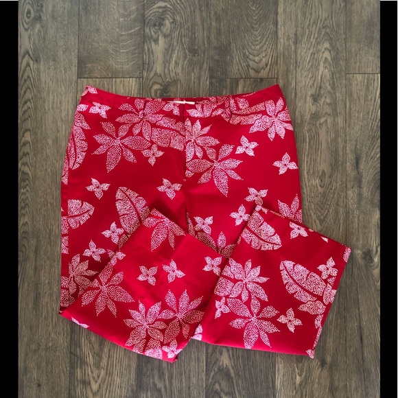 EVAN-PICONE red and white patterned capris - Picture 2 of 5